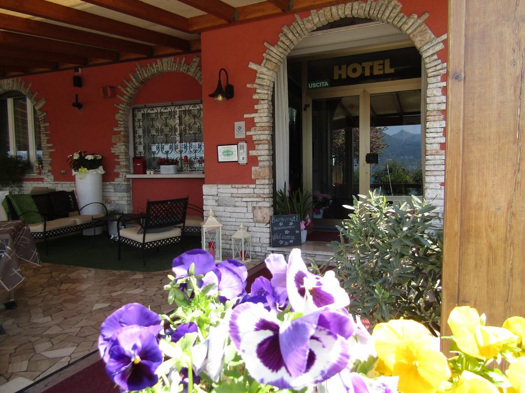 Hotel Menapace Torri Del Benaco Zewnętrze zdjęcie